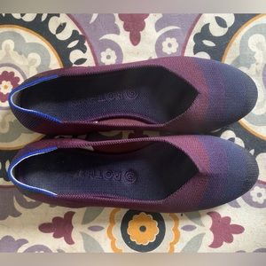 Purple color blocked ballet flats
